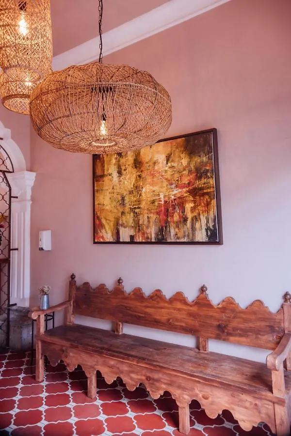 Ojala Hostel Antigua Guatemala